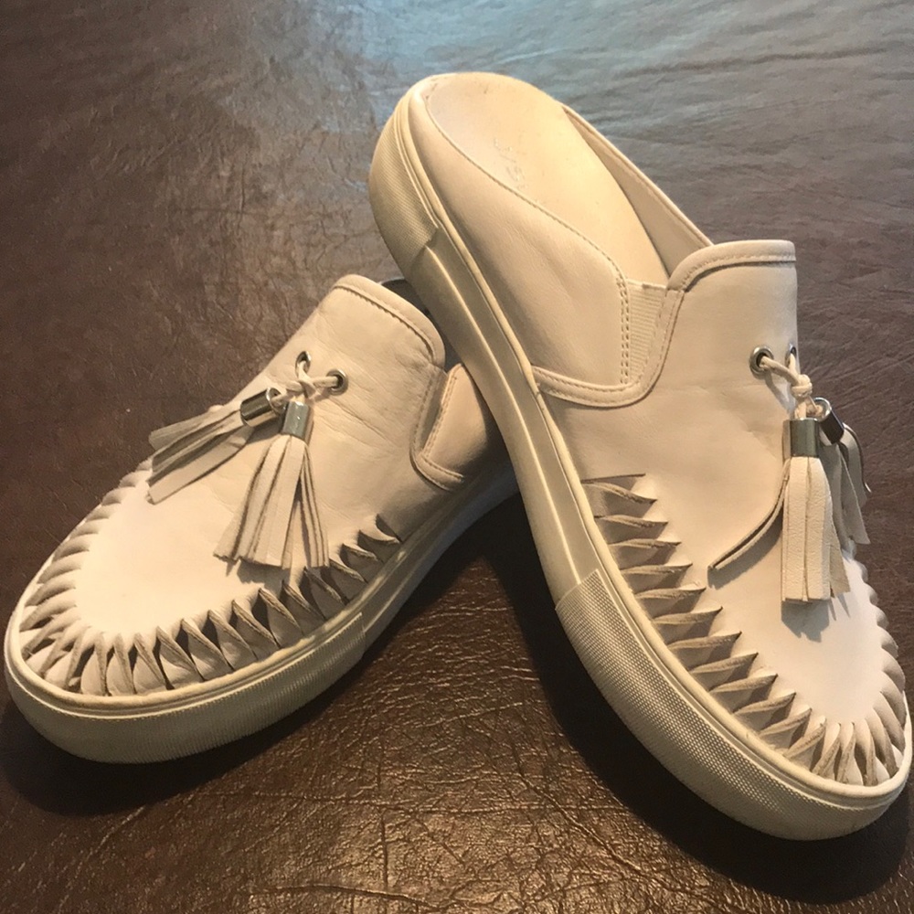 White leather slip on’s